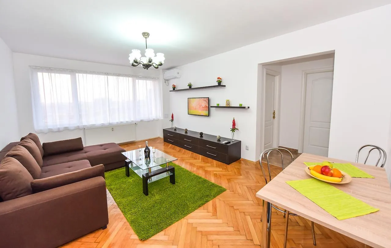 Sala Palatului Tower View 0*, Bucharest