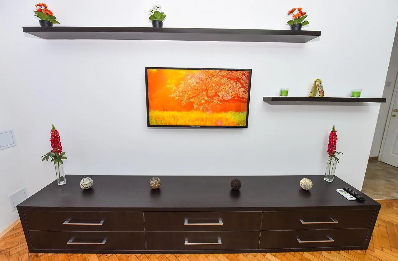Sala Palatului Tower View Apartment Bucharest